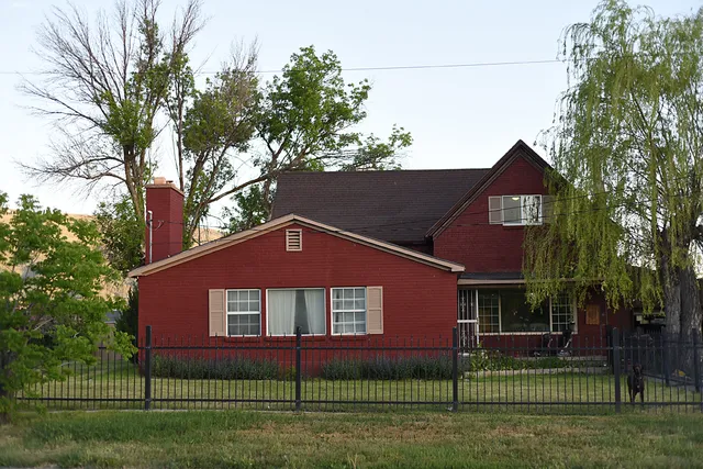 125 W  300 S, Ephraim, UT 84627