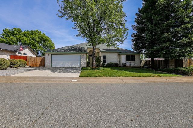 3175 Wandsworth Dr, Shasta Lake, CA 96019