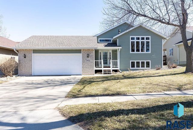 1924 S  Alpine Ave, Sioux Falls, SD 57110