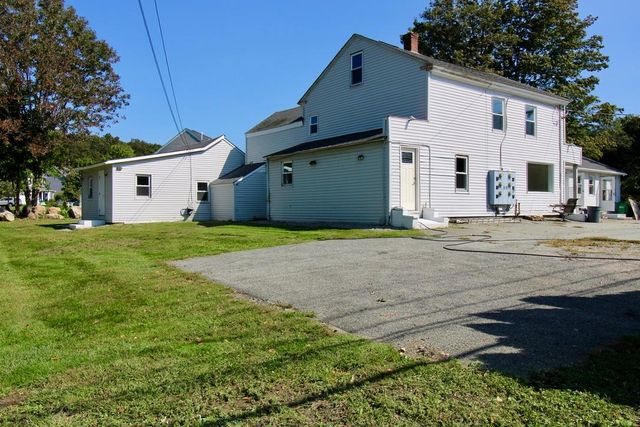525 Boston Post Rd #1, Waterford, CT 06385