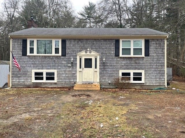 38 Rocky Knook Ln, Marion, MA 02738