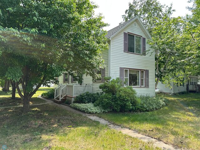 40 3rd Ave N, Kindred, ND 58051