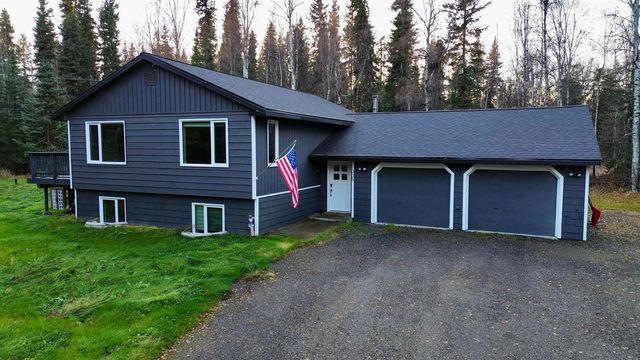 1005 Chris Turnaround, North Pole, AK 99705