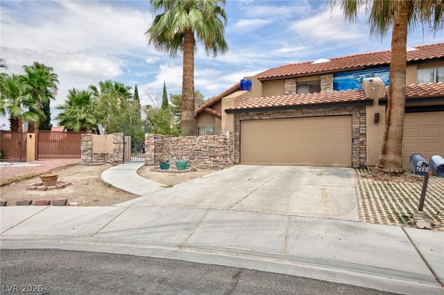 2201 Alia Ct, Las Vegas, NV 89102