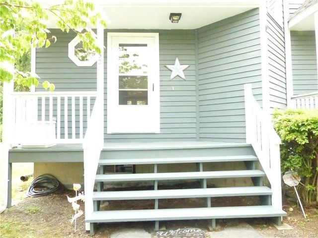 167 Old Foxon Rd #A32, East Haven, CT 06513
