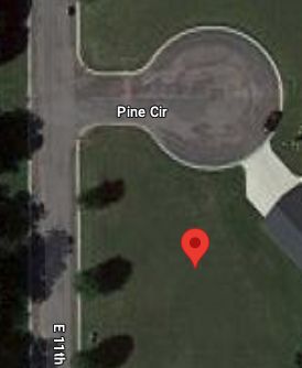301 Pine Cir, Winthrop, MN 55396