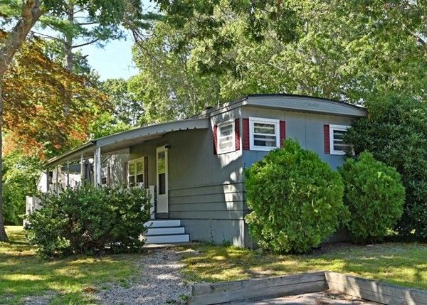 79 Great Hill Dr, West Wareham, MA 02576