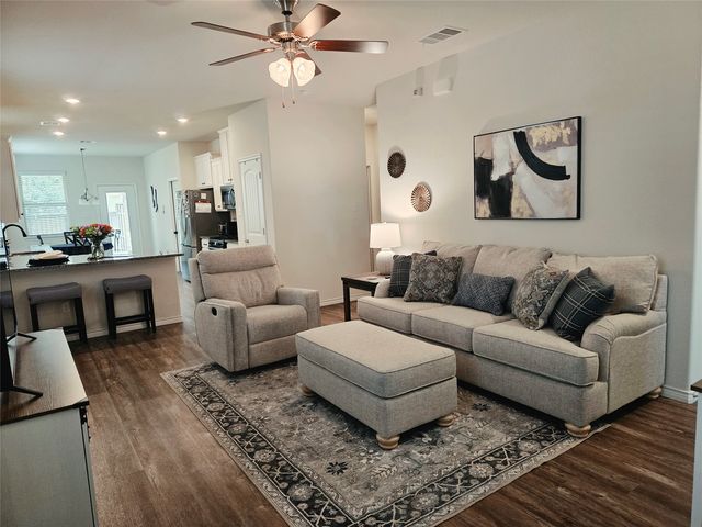 2453 Larimar Dr, Aubrey, TX 76227