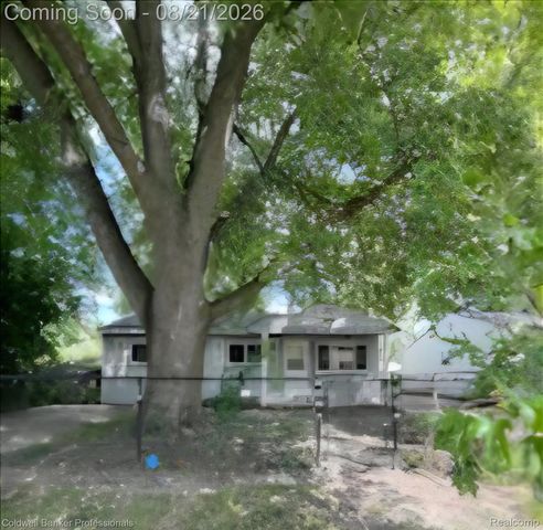 789 Gates Ave, Ypsilanti, MI 48198