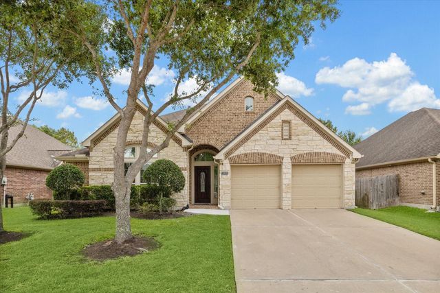2809 Field Hollow Dr, Pearland, TX 77584