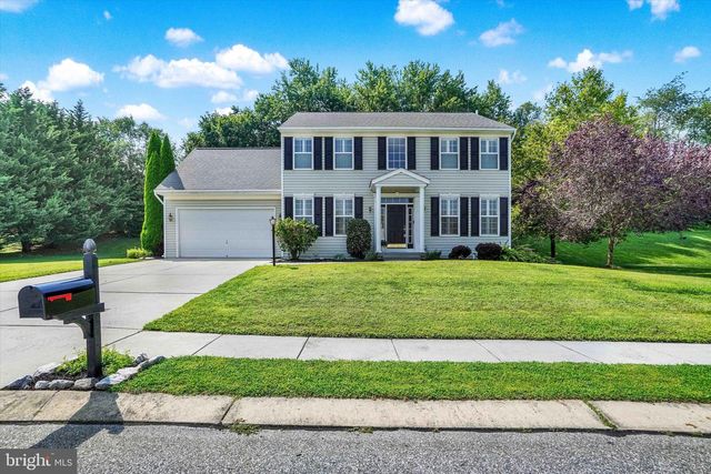 111 Glenray Ct, New Freedom, PA 17349