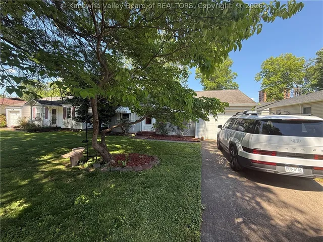 4628 Washington Ave SE, Charleston, WV 25304