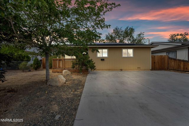 1775 Carville Dr, Reno, NV 89512