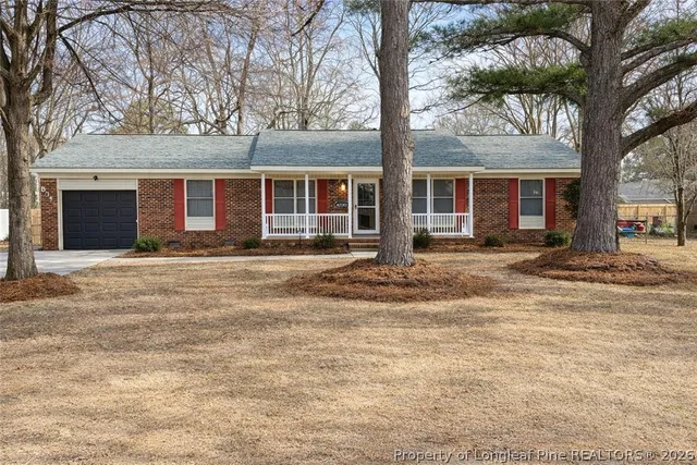 6377 Lake Trail Dr, Fayetteville, NC 28304