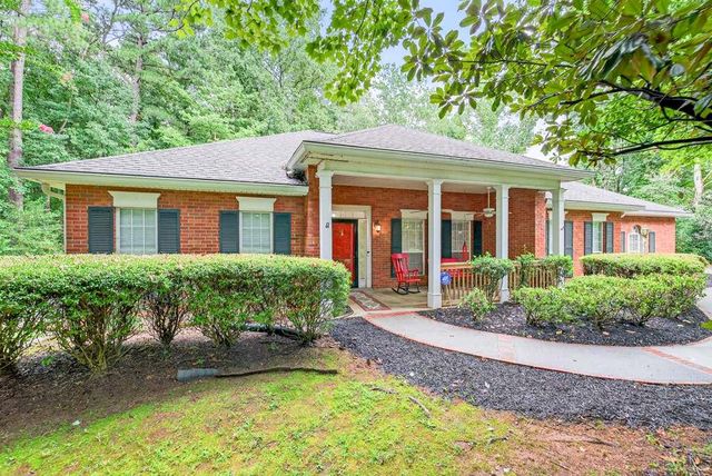 2038 Buford Dam Rd, Buford, GA 30518