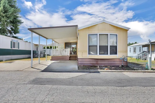 7303 N  Crestline St #35, Spokane, WA 99217