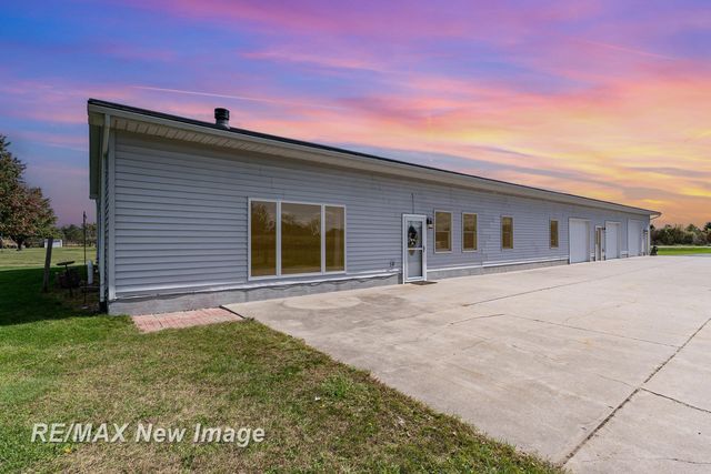 859 E  Gordonville Rd, Midland, MI 48640