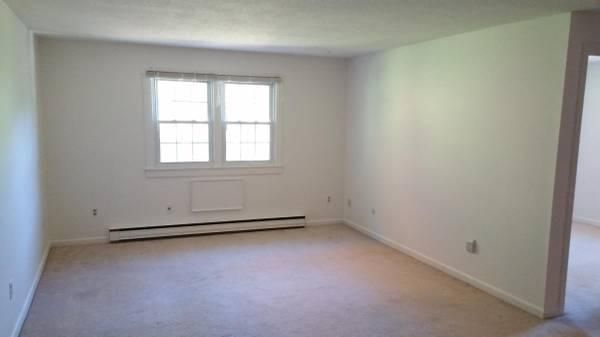 104 Washington St #7, Ayer, MA 01432