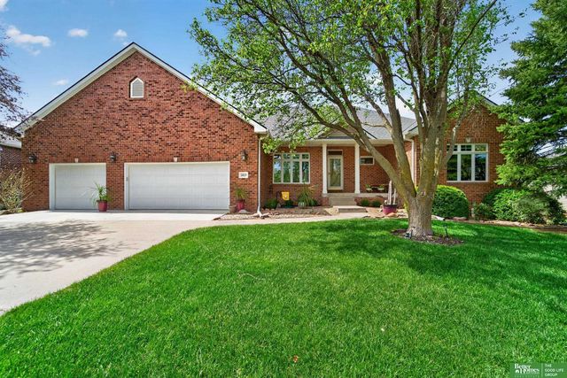 5021 Deer Ridge Dr, Eagle, NE 68347