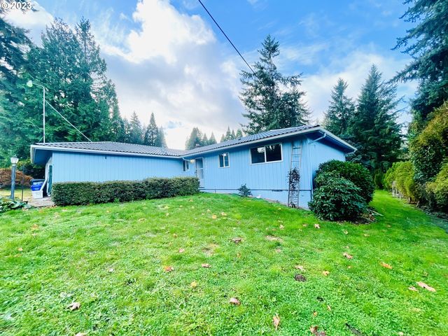 17641 S  Holly Ln, Oregon City, OR 97045