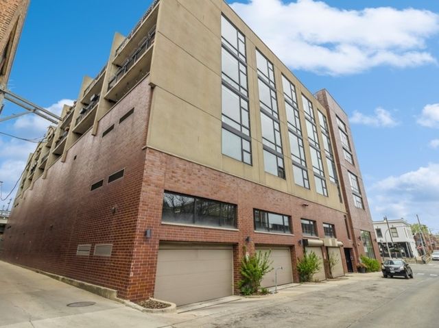 3946 N  Ravenswood Ave #502, Chicago, IL 60613