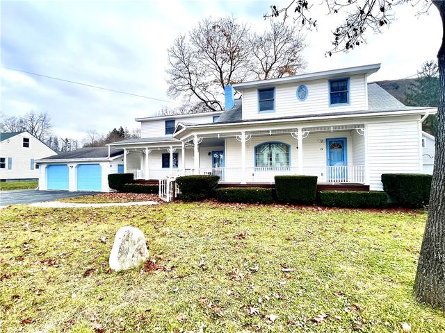 72 Griswold St, Walton, NY 13856