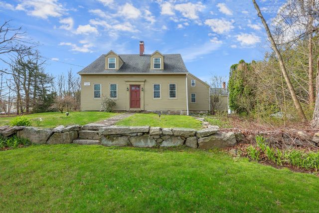 136 Chestnut Tree Hill Rd, Oxford, CT 06478