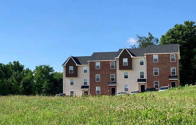38 Glade Ave #38, Hanover, PA 17331