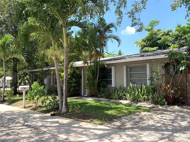 801 SW 10th St 1, Fort Lauderdale, FL 33315
