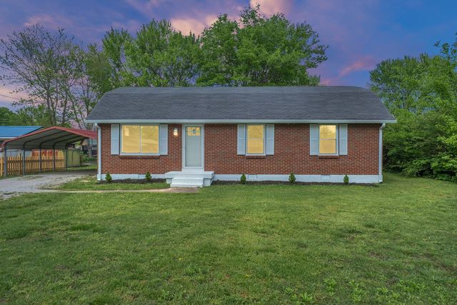 305 Thomas Ave, Hohenwald, TN 38462