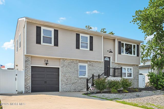 76 Ronald Avenue S, Bayville, NJ 08721
