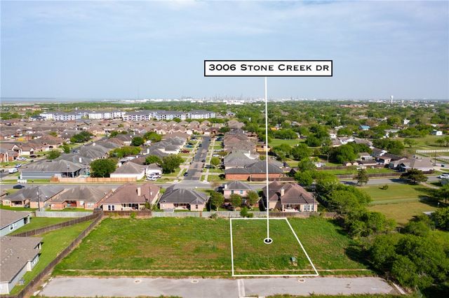 3006 Stone Creek Dr, Corpus Christi, TX 78410