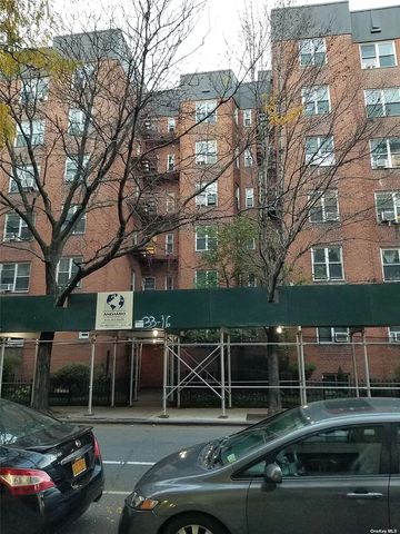 33-16 82nd St #1D, Jackson Heights, NY 11372