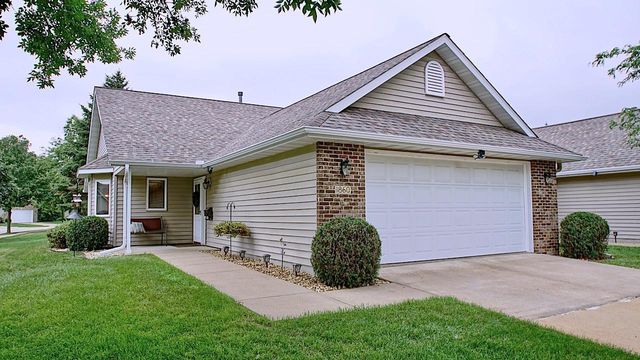 1860 Cherry St, Red Wing, MN 55066