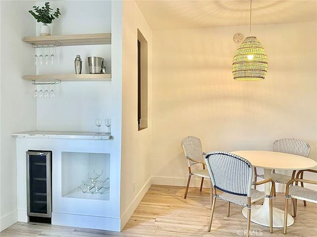 2506 Zorada Dr, Los Angeles, CA 90046
