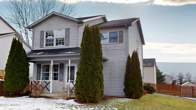 104 Laurel Run Cir, Williamsport, PA 17701