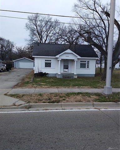 2245 Valley Pike, Dayton, OH 45404
