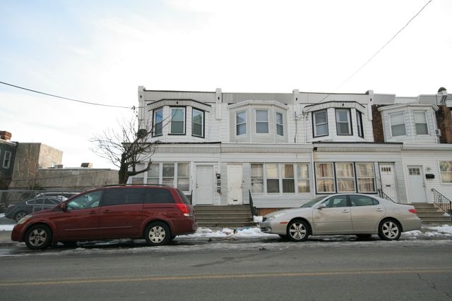 2138 S  64th St, Philadelphia, PA 19142