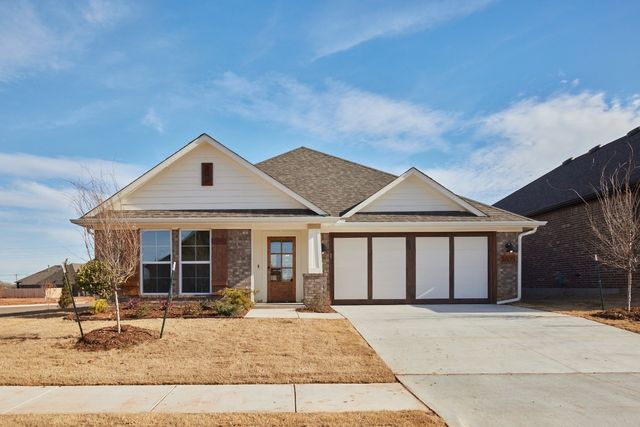 3805 Hardy Dr, Norman, OK 73069