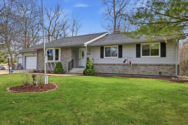 N8973 E Miramar DRIVE, East Troy, WI 53120