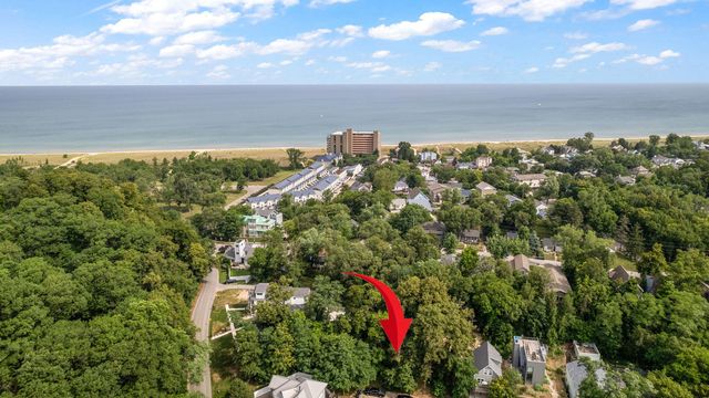 70 Arndt St, Michigan City, IN 46360