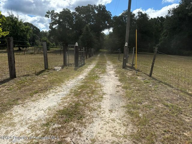 11383 S  Greenfield Ave, Floral City, FL 34436
