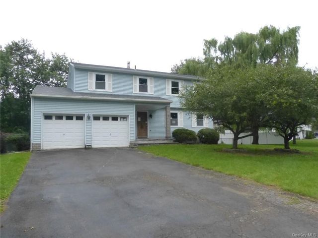 9 Chandler Dr, Chester, NY 10918