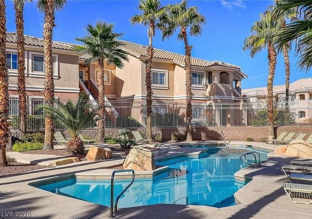 424 Pine Haven St #102, Las Vegas, NV 89144