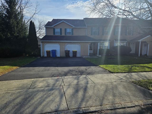 1773 N  Dove Rd   #A, Morrisville, PA 19067