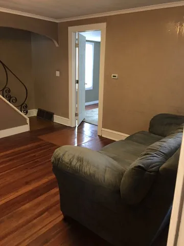 3025 Market St, Jenkins Township, PA 18640
