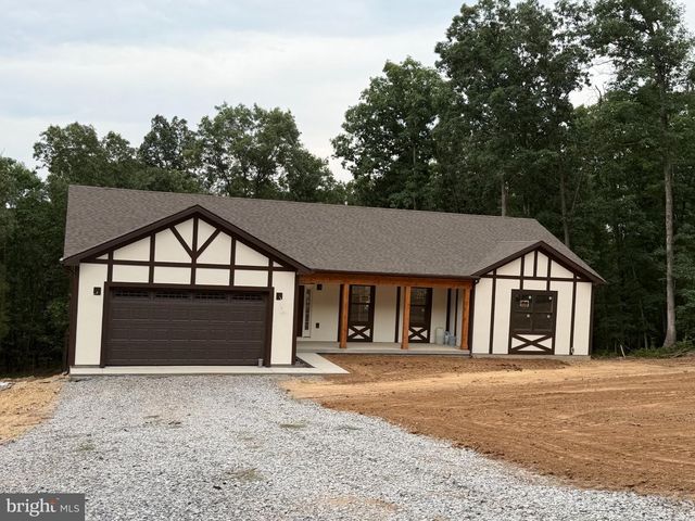 150 E  Four Seasons Dr, Gore, VA 22637