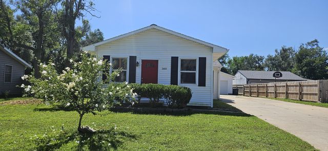 2661 Avenue L, Council Bluffs, IA 51501
