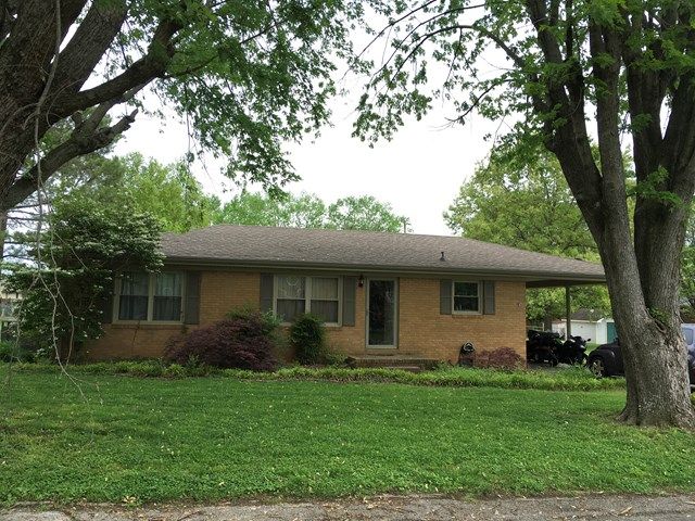 908 Mill View Ct, Hopkinsville, KY 42240
