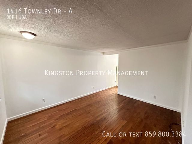 1416 Townley Dr   #A, Lexington, KY 40511